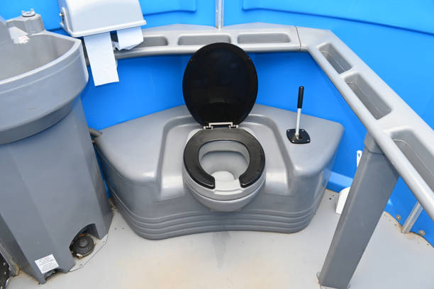 Best Event porta potty rental  in Ashtabula, OH